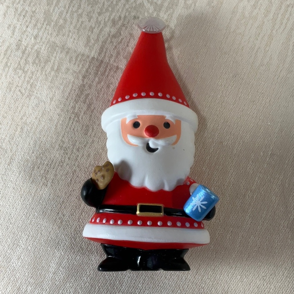 2008 Cookies & Cocoa for Santa Hallmark KEEPSAKE  Santa Ornament with Red Hat